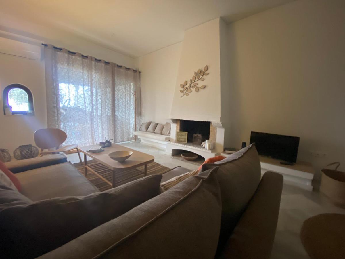 Seascape Luxury Villas Agia Marina  Exterior photo