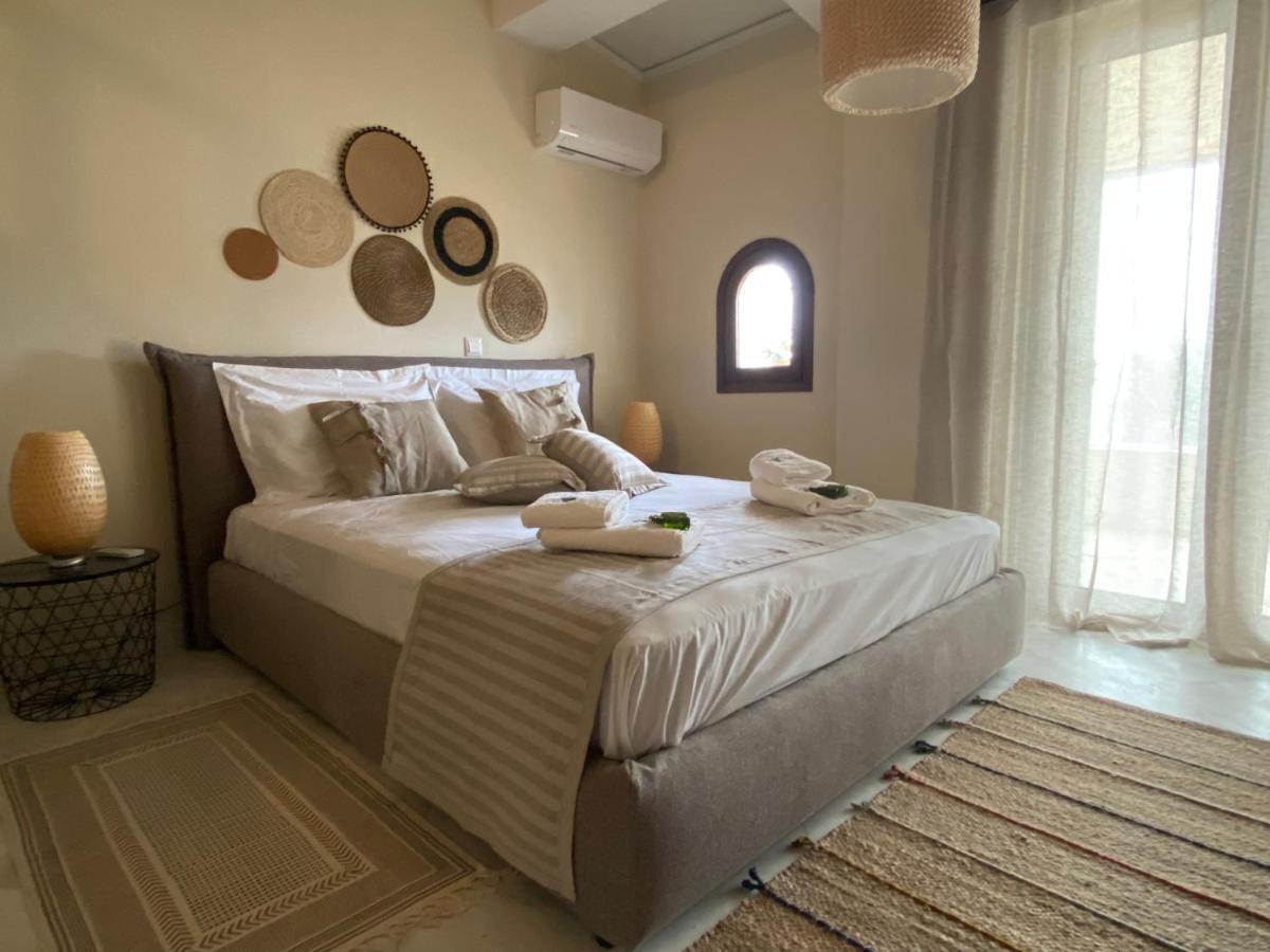 Seascape Luxury Villas Agia Marina  Exterior photo